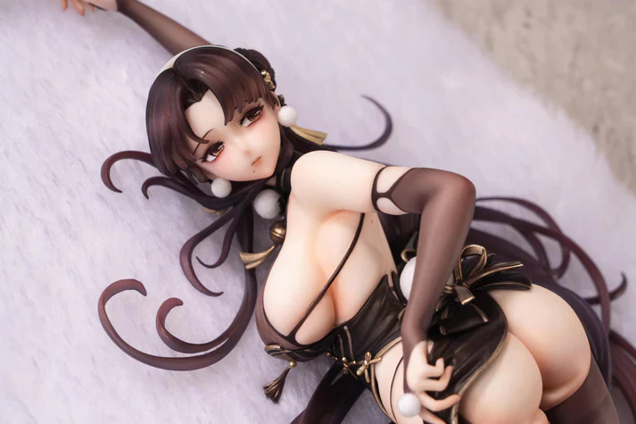 Warship Girls R 1913 Battlecruiser Zhen Xiu Bai Bao Ver. 1/7 Scale Figure - Image 2