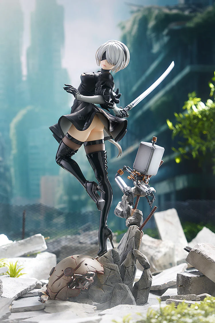 2B 1/7 Scale Figure - Image 11