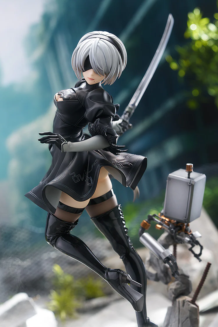 2B 1/7 Scale Figure - Image 12