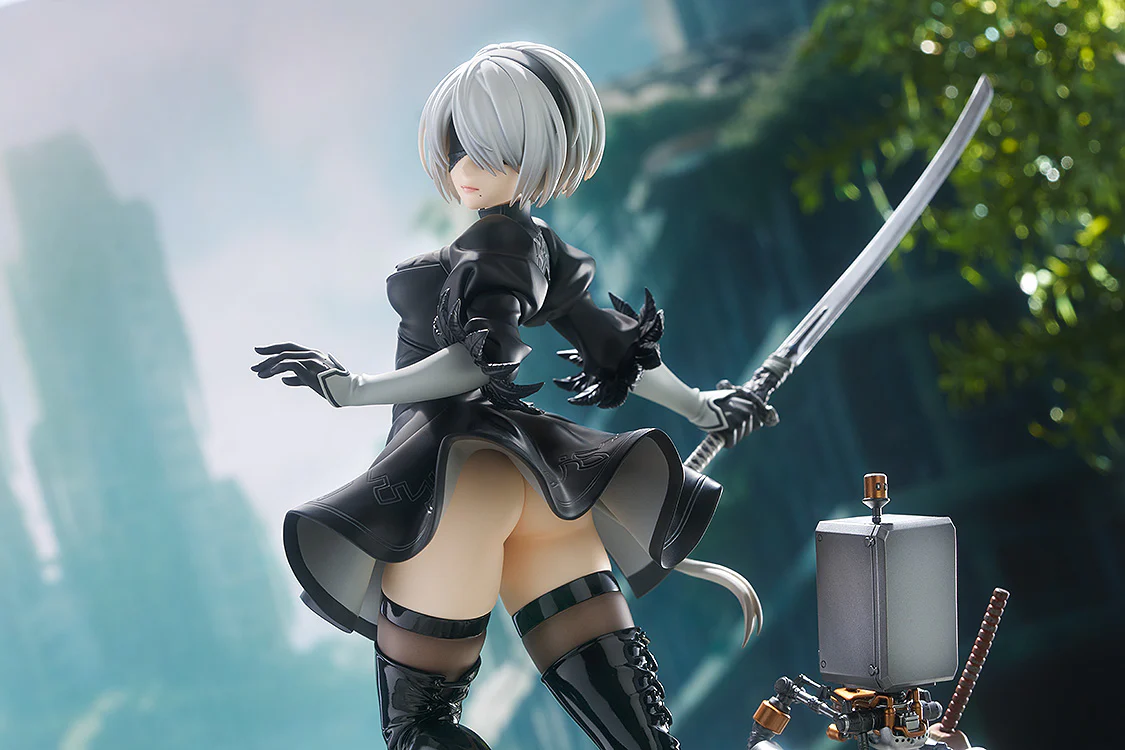 2B 1/7 Scale Figure - Image 15
