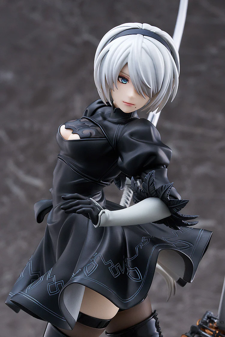 2B 1/7 Scale Figure - Image 8