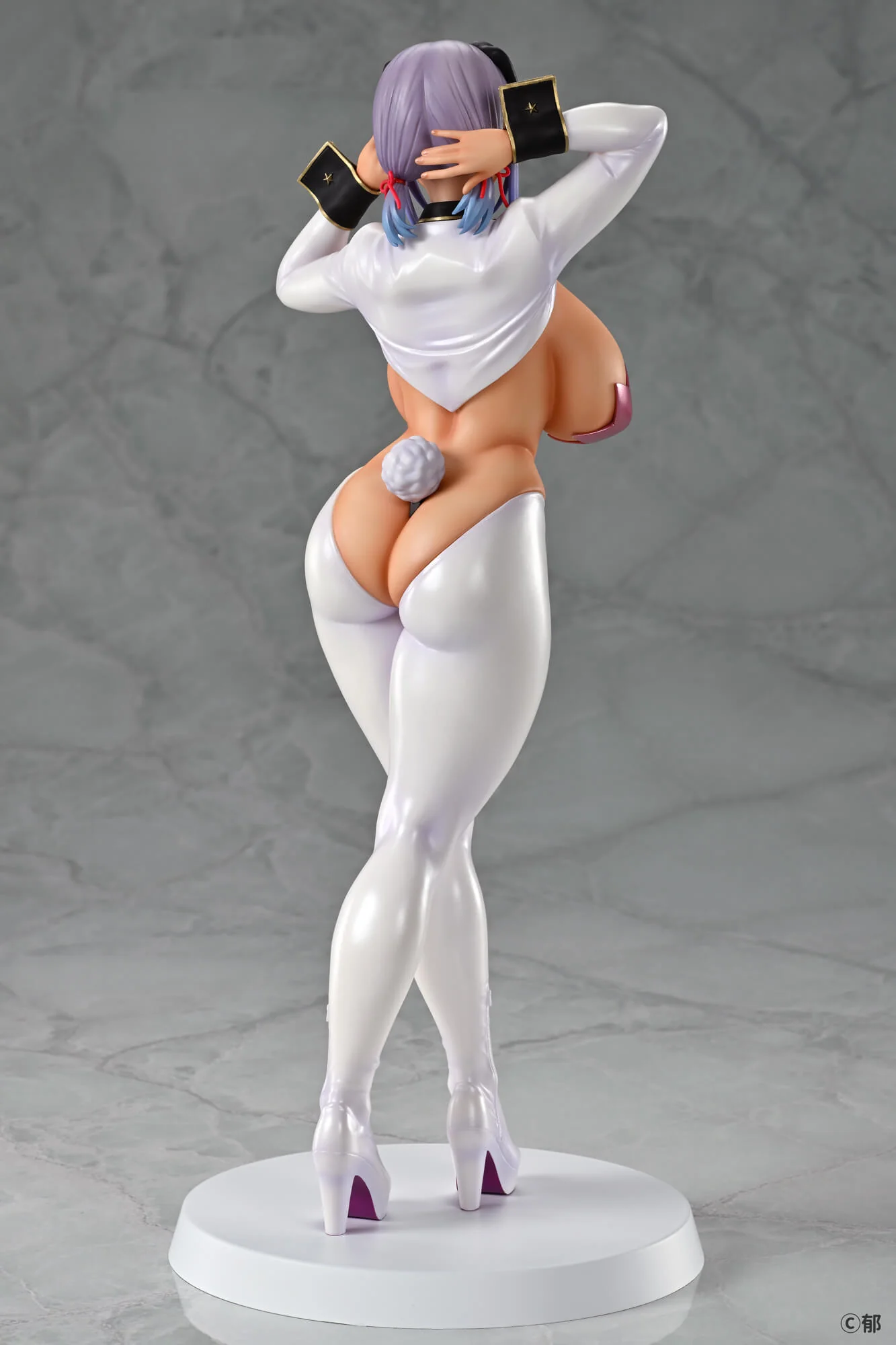 Ami-chan Reverse Bunny Suntan ver. 1/5 Scale Figure - Image 8
