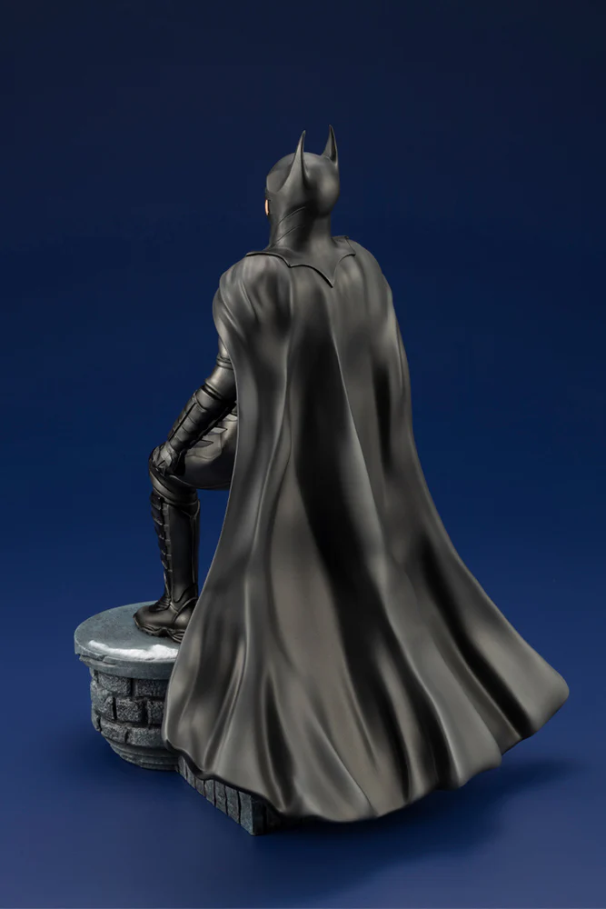 ARTFX Batman (The Flash Movie Ver.) 1/6 Scale Figure - Image 5
