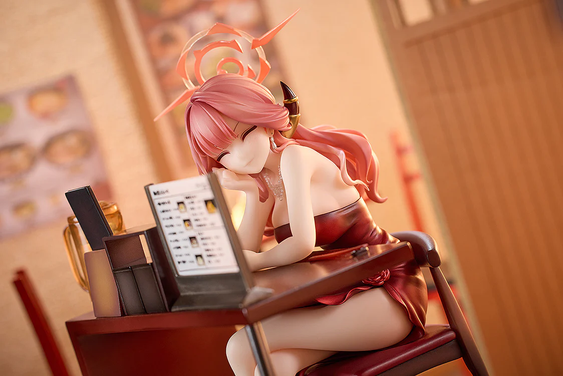 Aru (Dress) Memorial Lobby Ver. 1/7 Scale Figure - Image 10