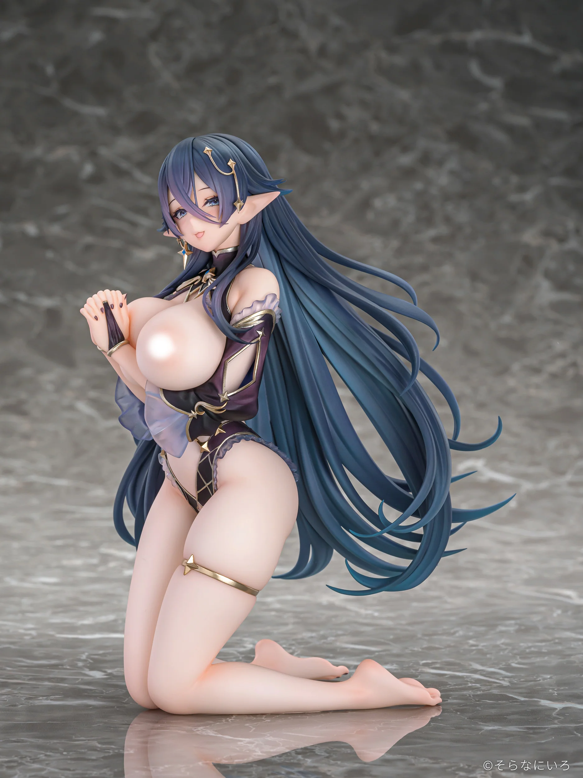 Astrastar the Saint Praying to the Stars illustration by Sora Nani Iro 1/6 Scale Figure - Image 9