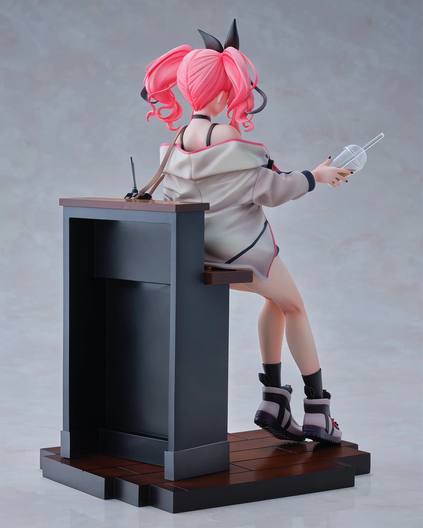 Azur Lane Bremerton Day-Off Date Ver. 1/6 Scale Figure - Image 3