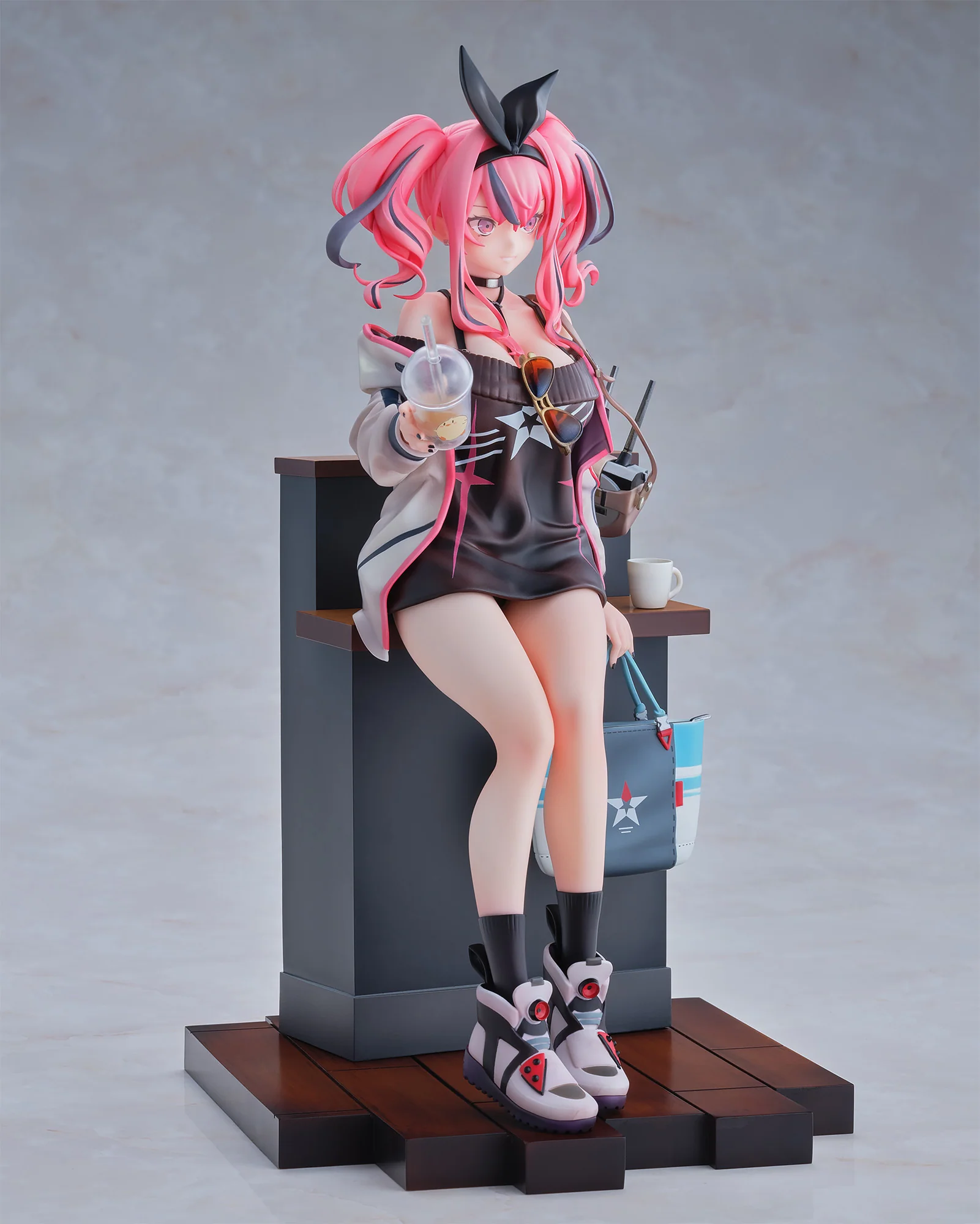 Azur Lane Bremerton Day-Off Date Ver. 1/6 Scale Figure - Image 4