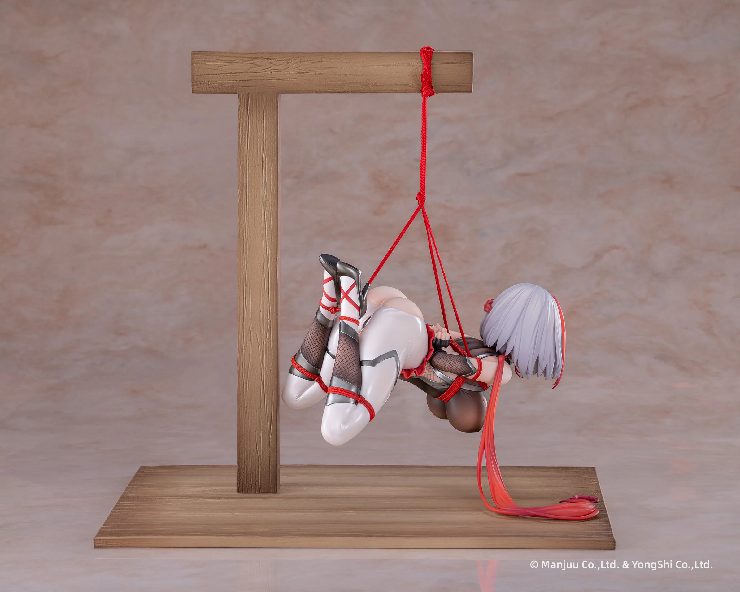 Azur Lane I-404 Dance of Crimson Strings Ver. Special Edition w/Display Case 1/6 Scale Figure - Image 6