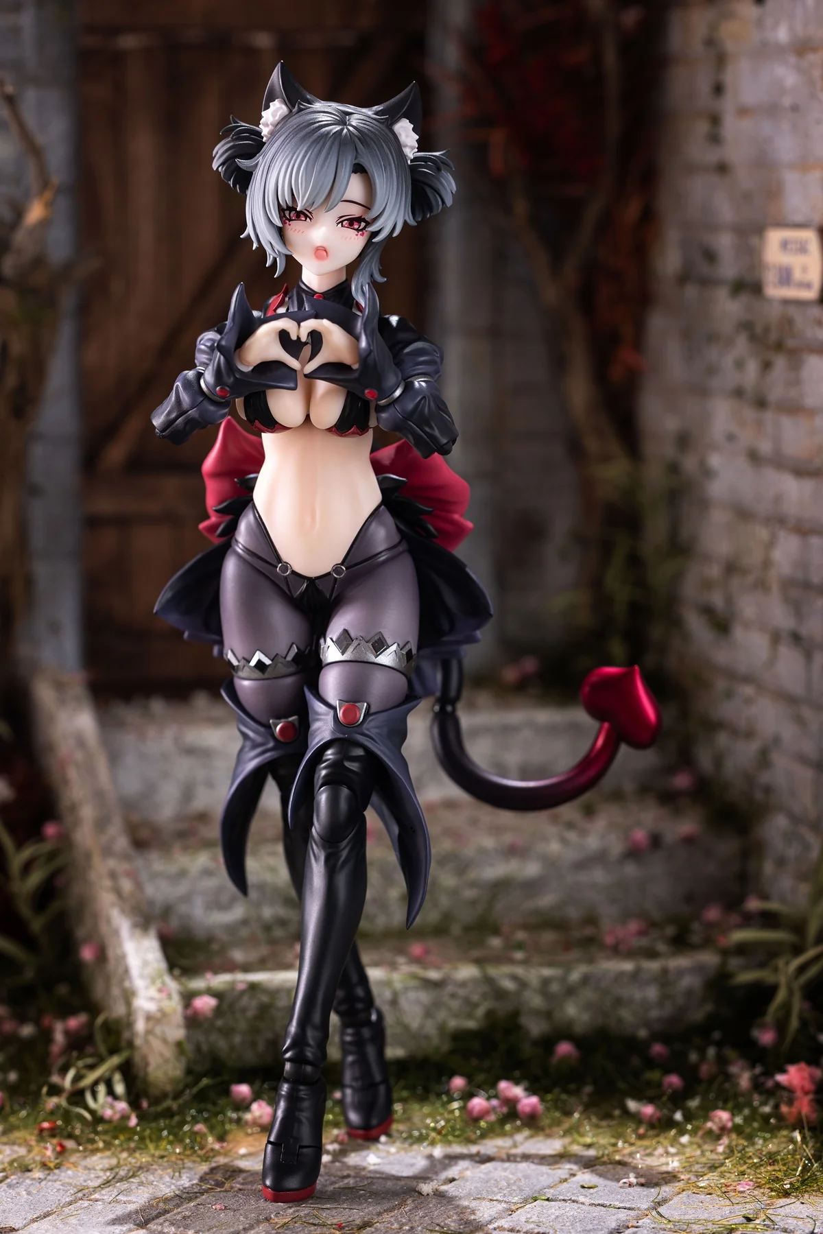 The Apprentice Witch Hoshikawa Neco (Black) 1/12 Action Figure - Image 24