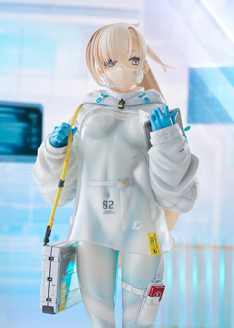 DR. 1/7 Scale Figure - Image 9