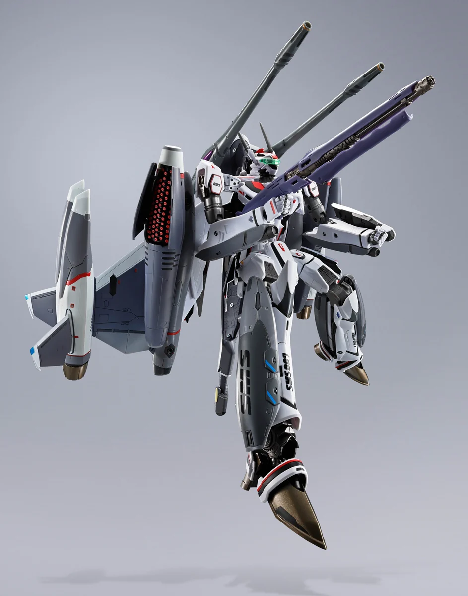 DX Chogokin Tornado Messiah Valkyrie Alto Saotome Use Revival Ver. - Image 10