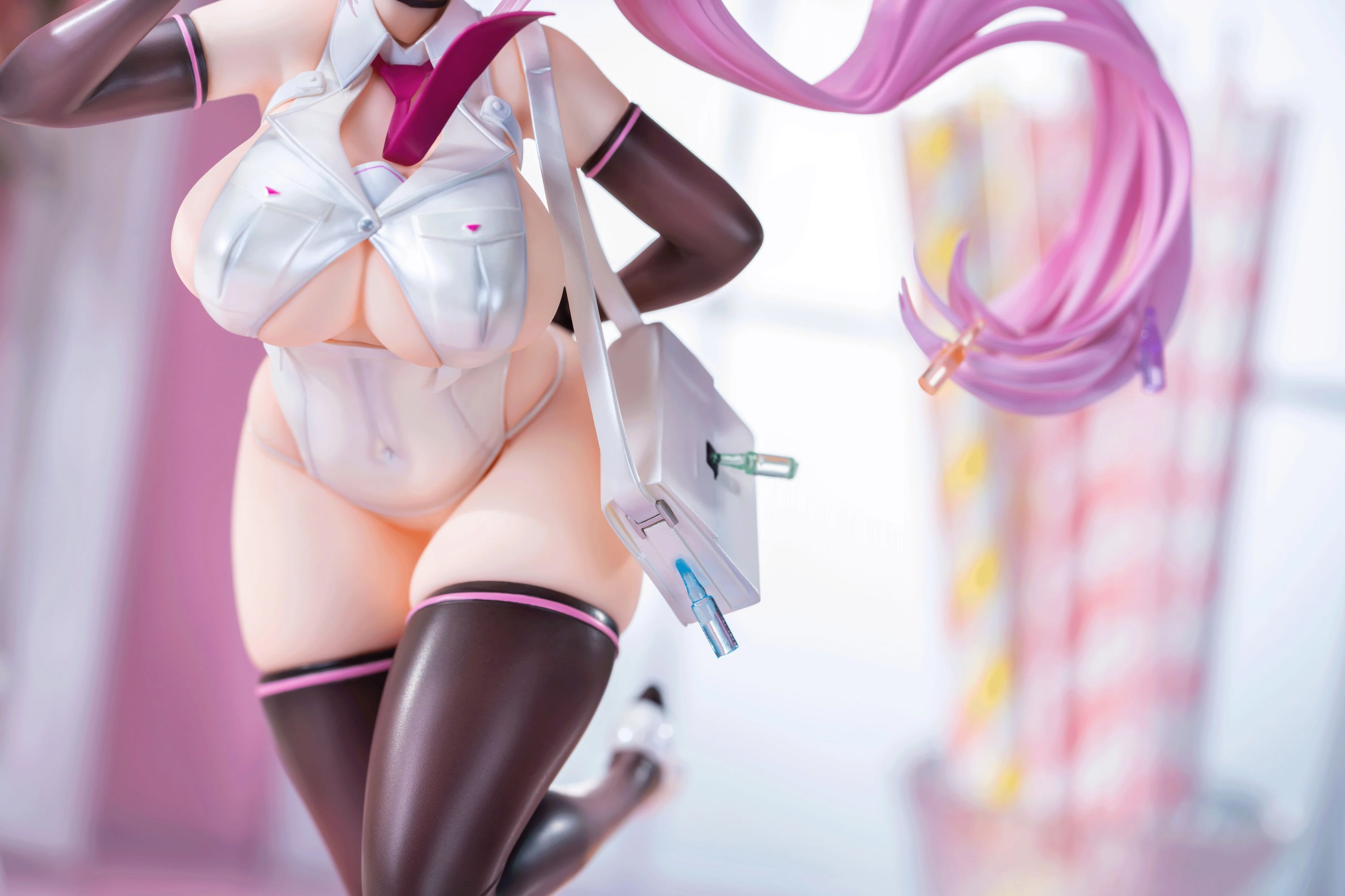 Etona Illustrated by Won DX Edition 1/6 Scale Figure - Image 16