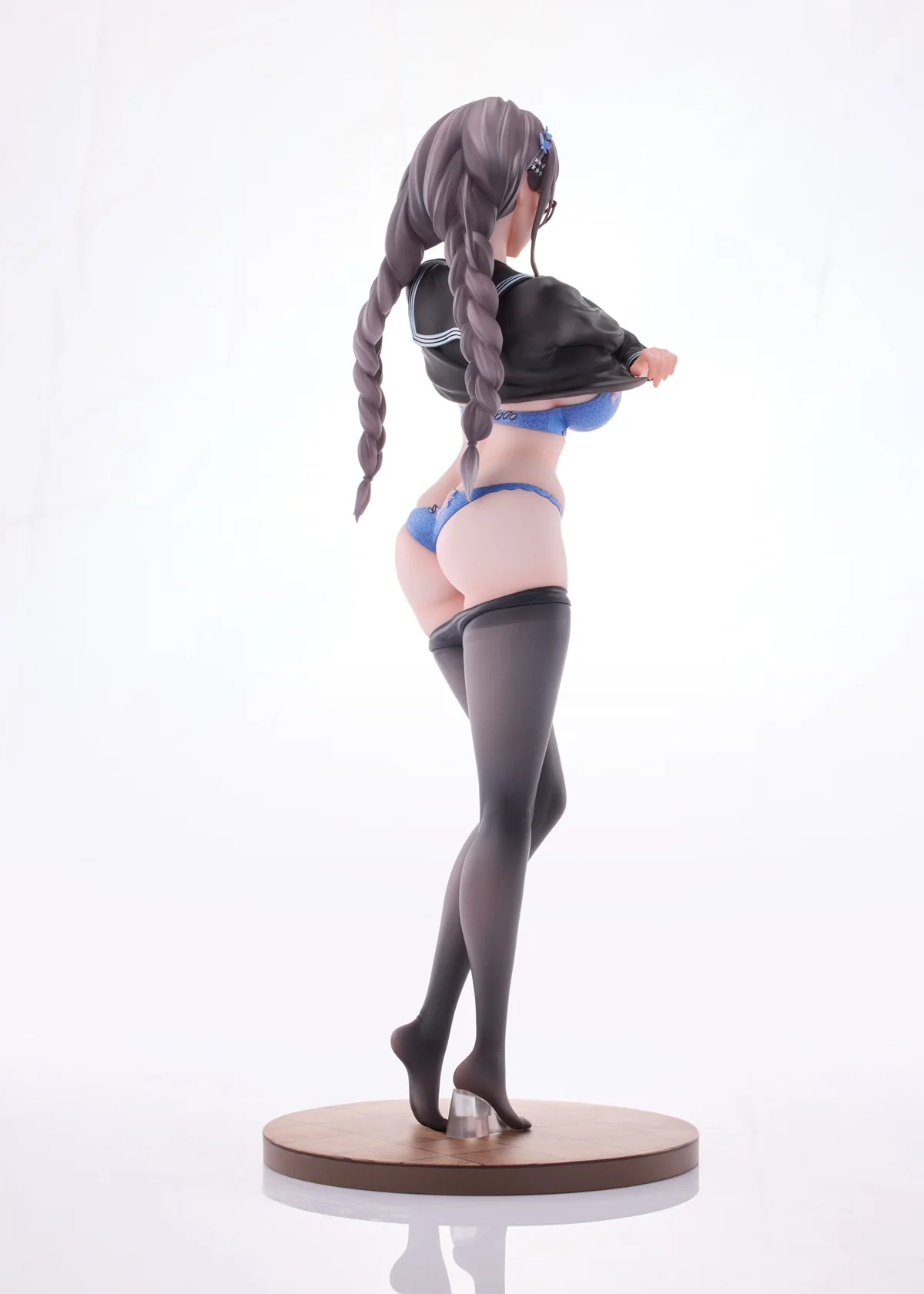 Gap Glasses Girl Who Doesn't Want To Take Physical Education Class 1/6 Scale Figure - Image 5