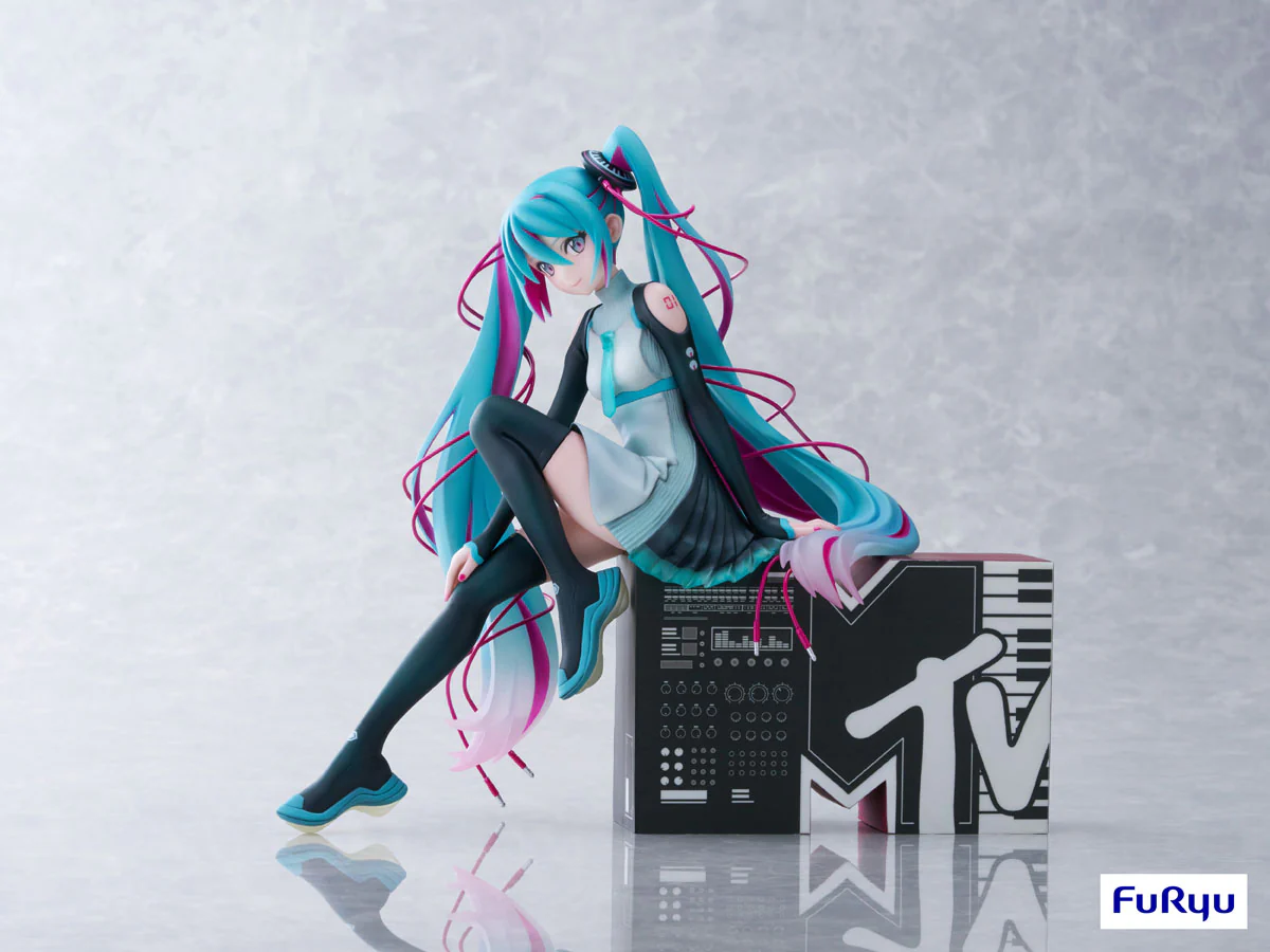 Hatsune Miku x MTV 1/7 Scale Figure