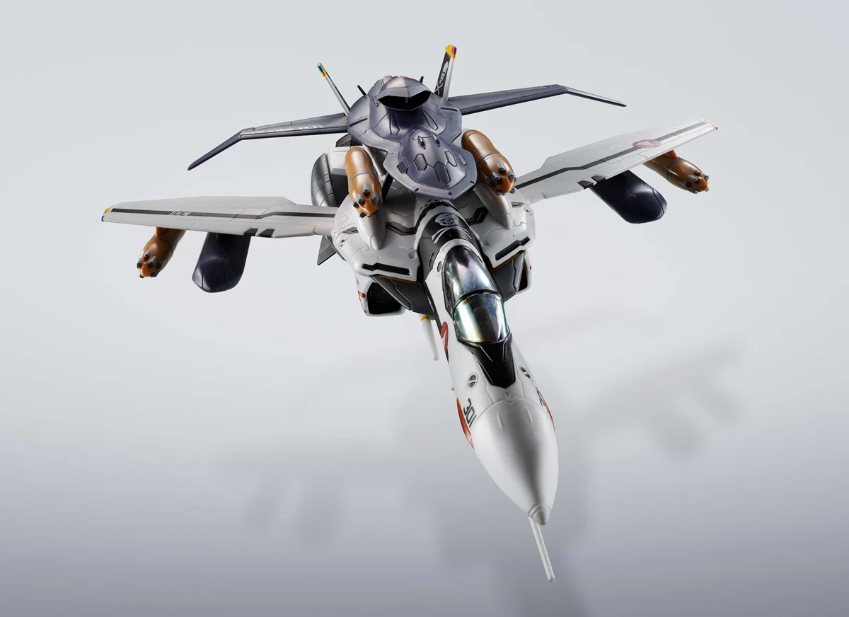 Hi-Metal R VF-0S Phoenix (Roy Focker Use) + QF-2200D-B Ghost - Image 6