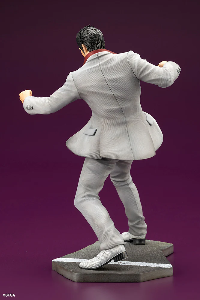 Kazuma Kiryu 1/6 Scale Figure - Image 4