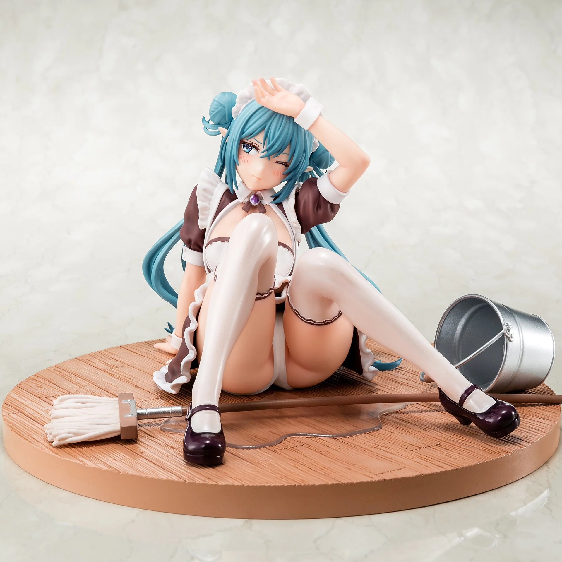 Lime 1/6 Scale Figure - Image 2