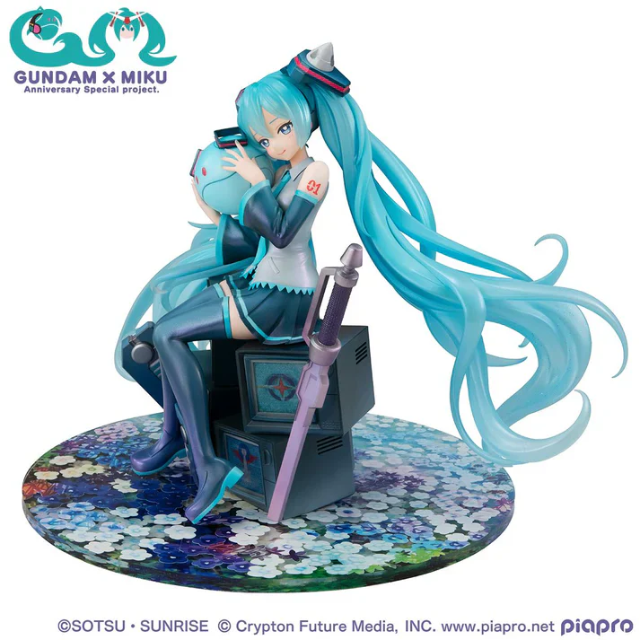 Lucrea Mobile Suit Gundam 45th Anniversary X Hatsune MikuHatsune Miku X OO Gundam 1/7 Scale Figure - Image 2