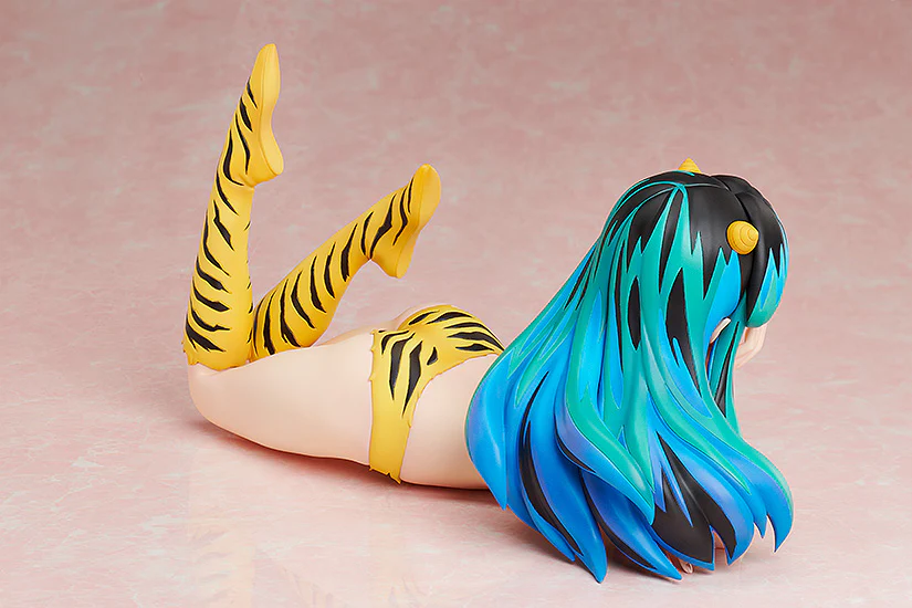 Lum 1/4 Scale Figure - Image 5