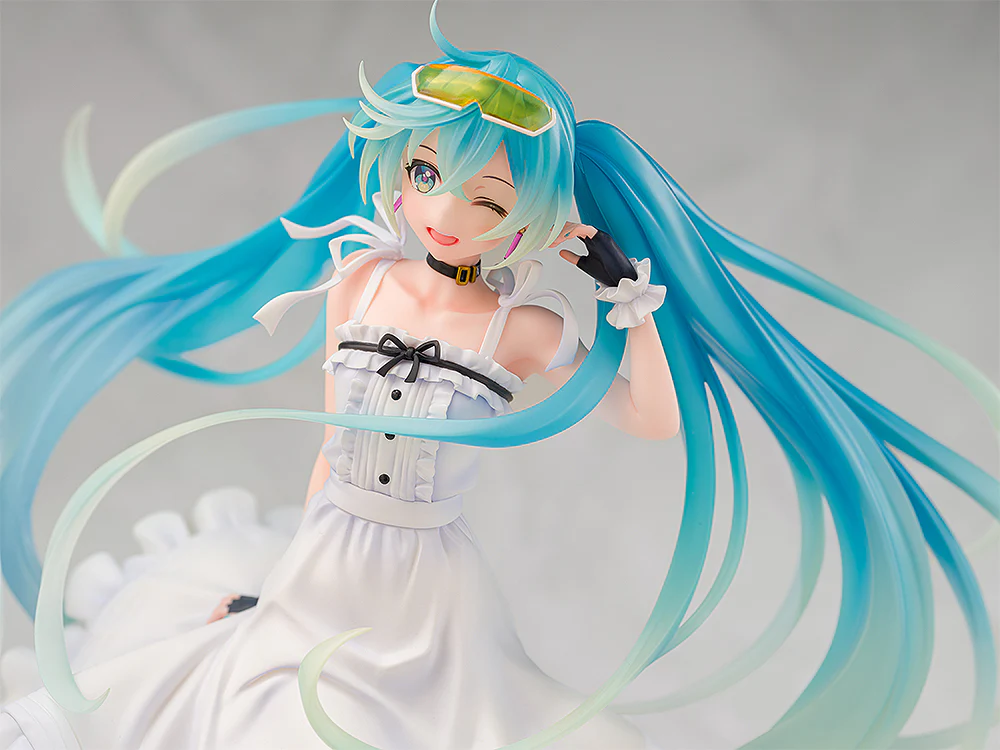 Racing Miku 2021: Vacation Style Ver. 1/7 Scale Figure - Image 8