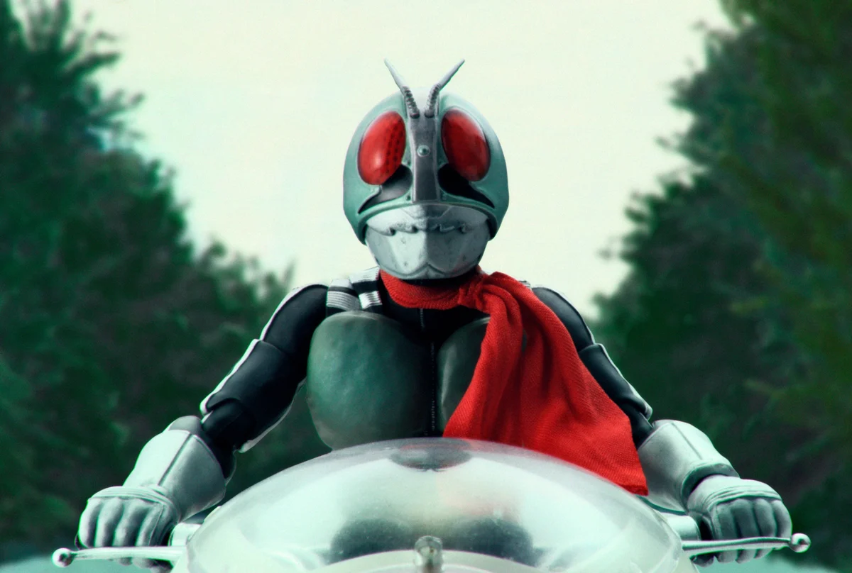 S.H.Figuarts New Cyclone (Masked Rider) Legendary Showa Masked Riders Edition - Image 9