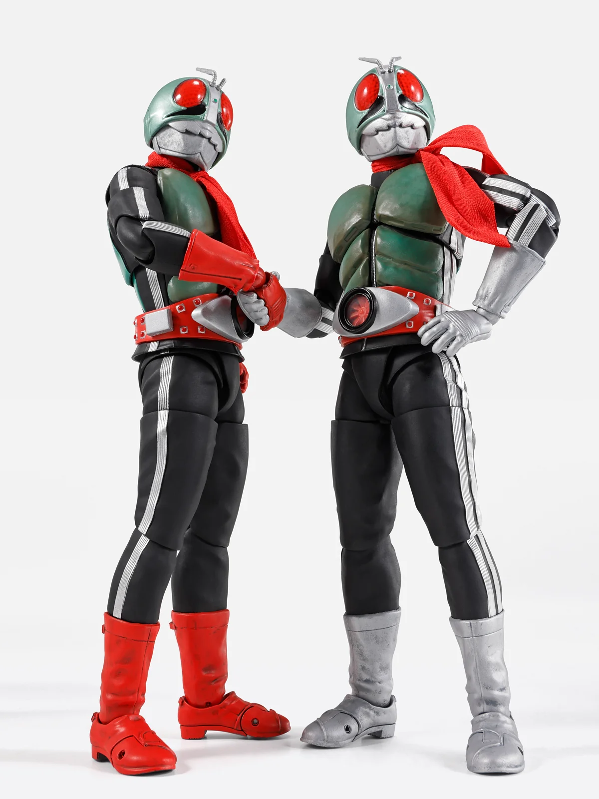 S.H.Figuarts (Shikocchou Seihou) Masked Rider 2 Legendary Showa Masked Riders Edition - Image 6