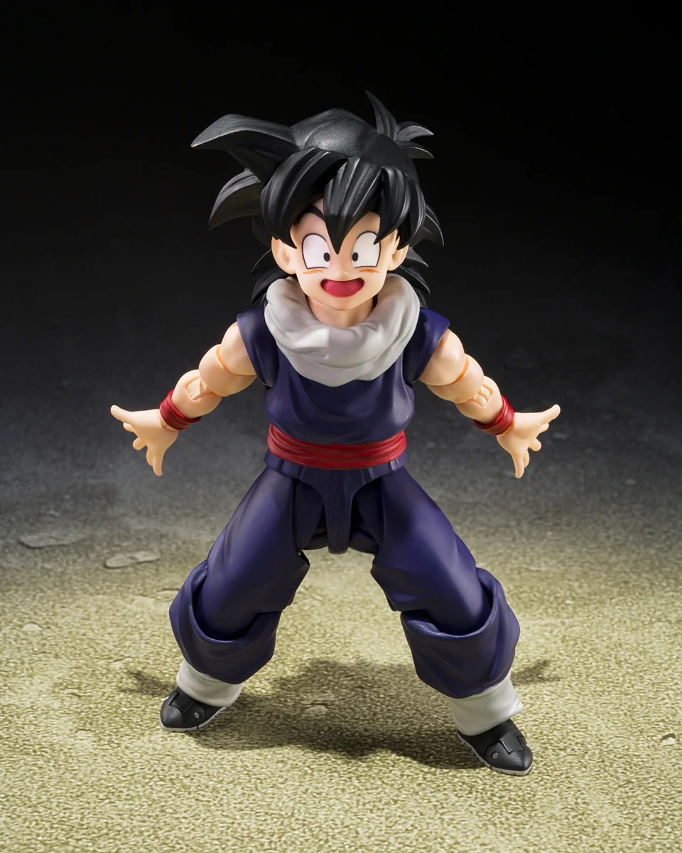 S.H.Figuarts  Son Gohan (Z-Fighters) Limited Edition with Z-Fighters Group Base Ver. A - Image 3