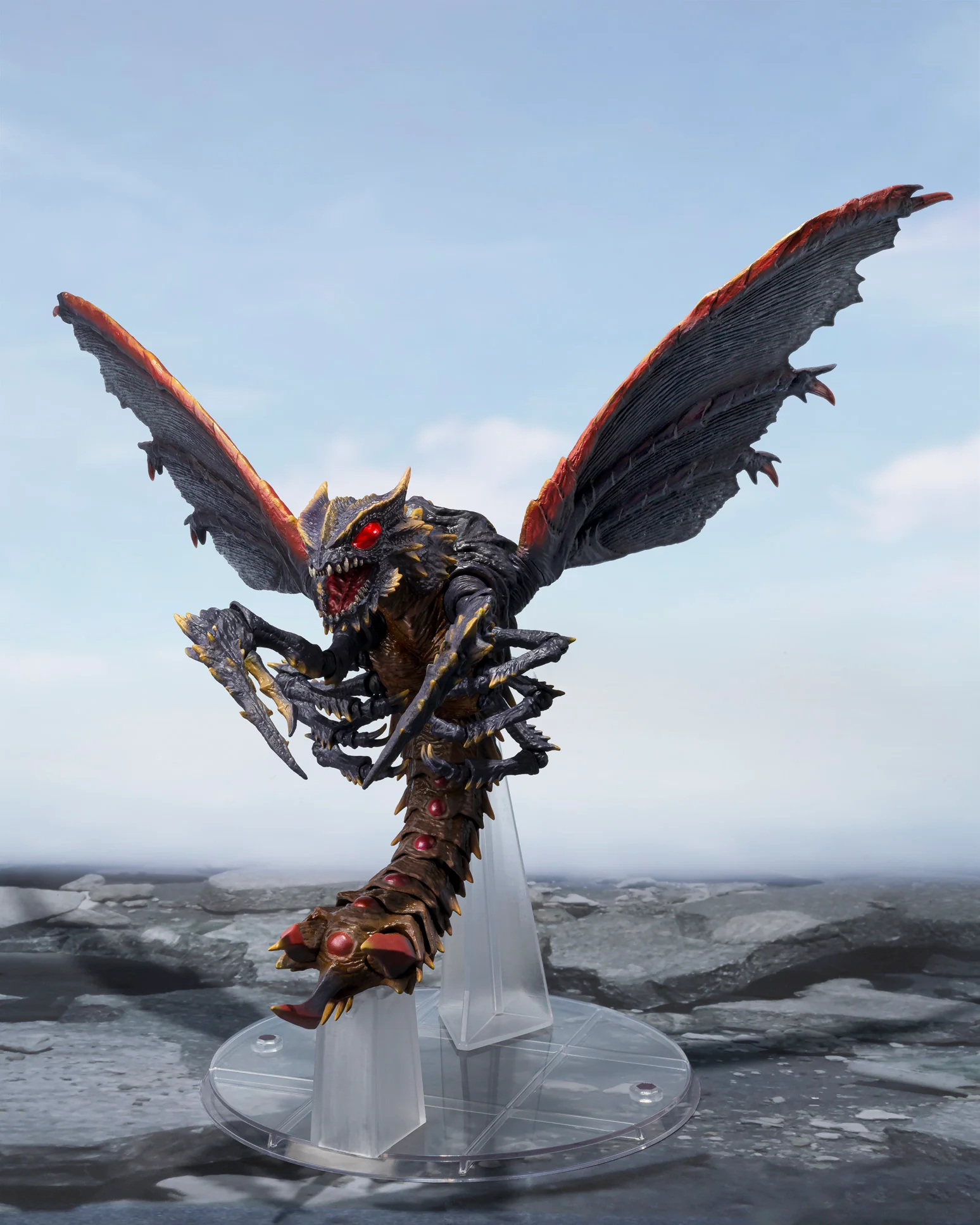 S.H.MonsterArts Megaguirus Evolution Set