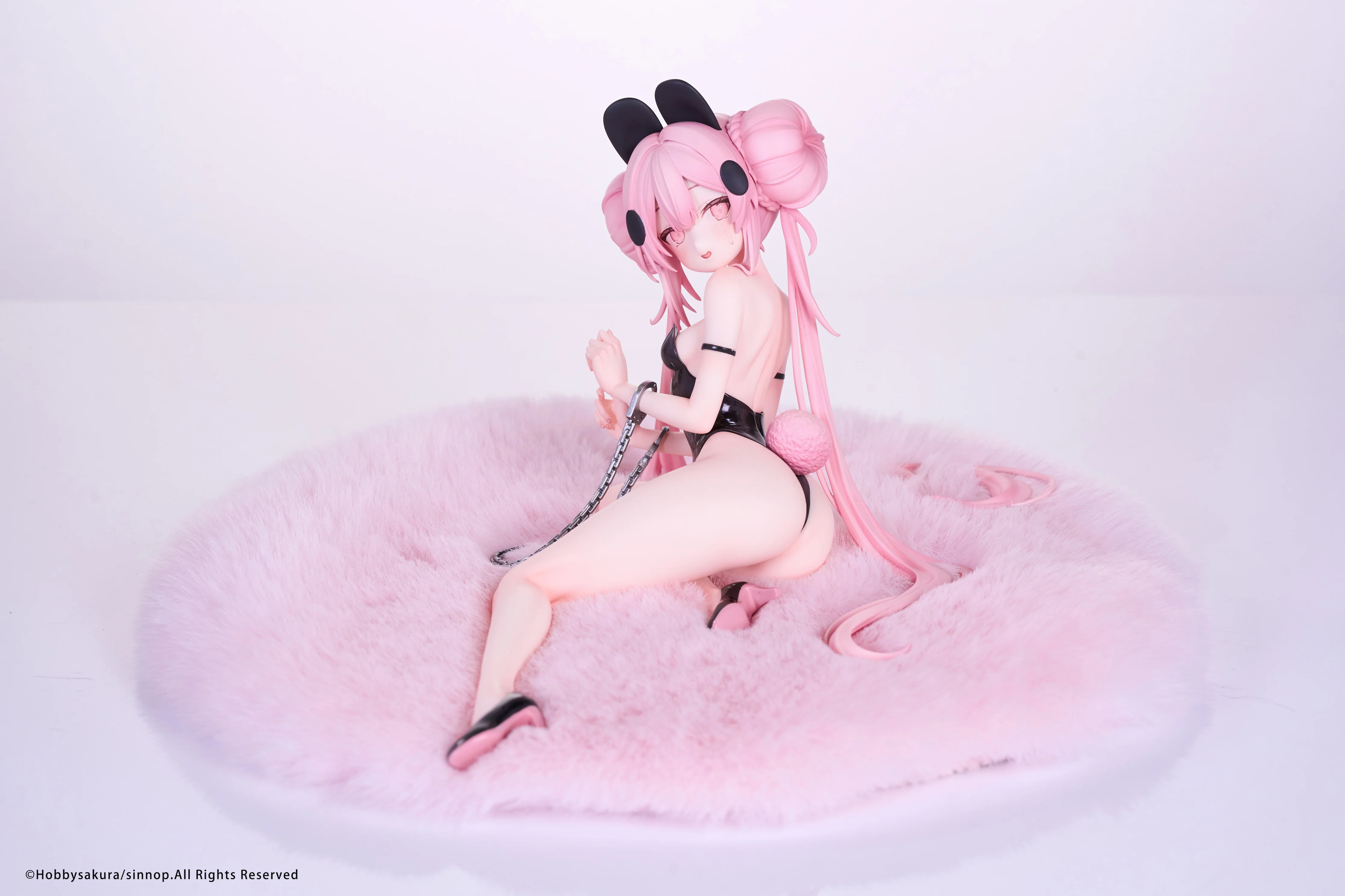 Shin no Ten P Bunny Ver. DELUXE EDITION 1/8 Scale Figure - Image 2