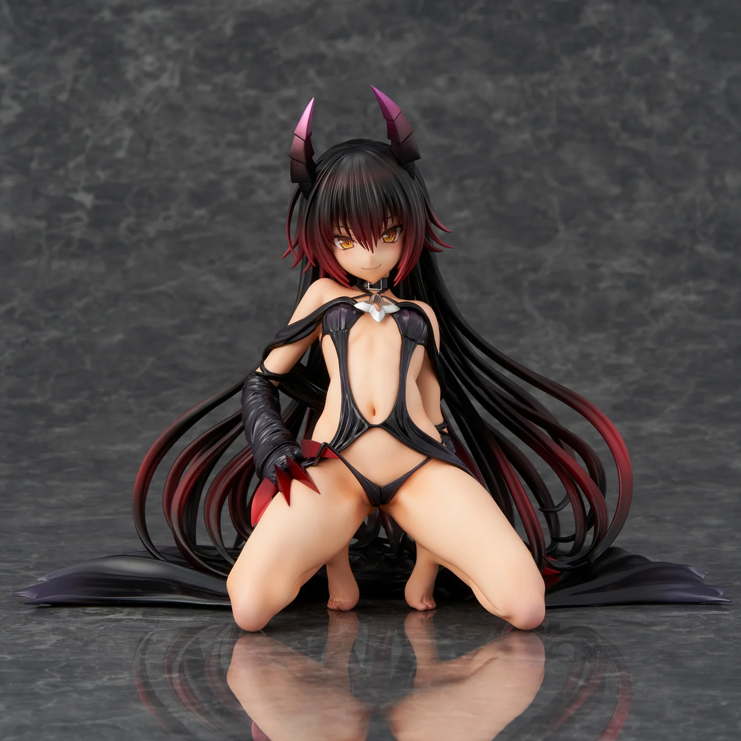 To Love Ru: Darkness Nemesis (Darkness Ver.) Renewed Package Edition 1/6 Scale Figure