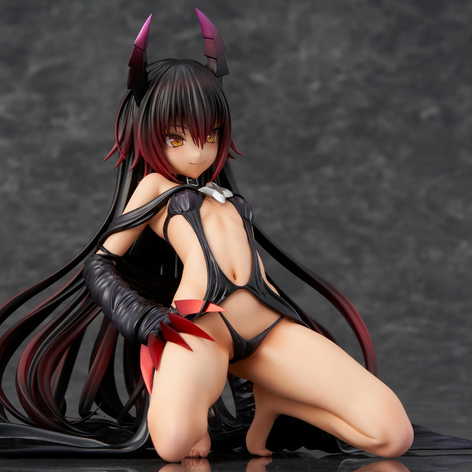 To Love Ru: Darkness Nemesis (Darkness Ver.) Renewed Package Edition 1/6 Scale Figure - Image 12