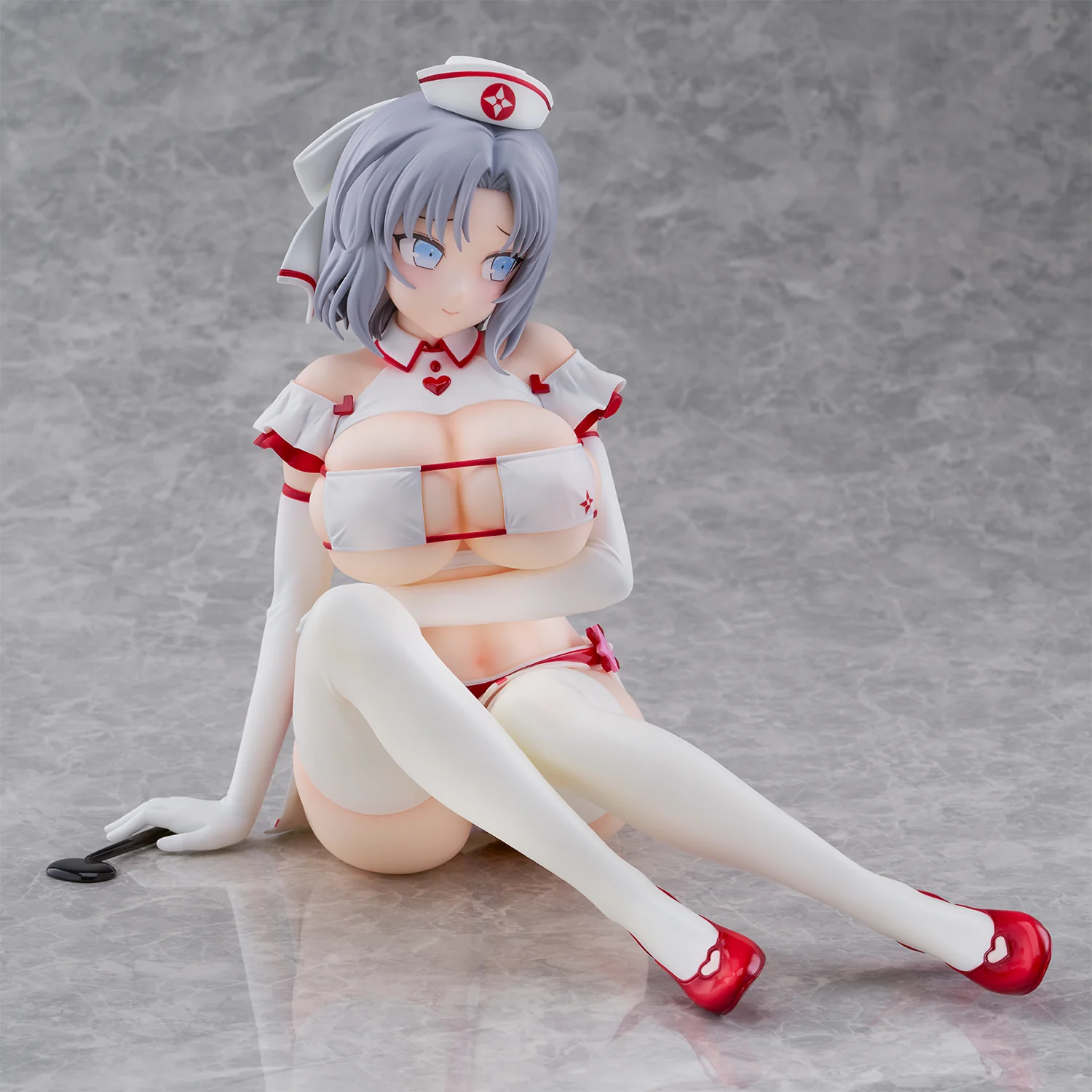 Yumi: Sexy Nurse Ver. 1/4 Scale Figure - Image 2