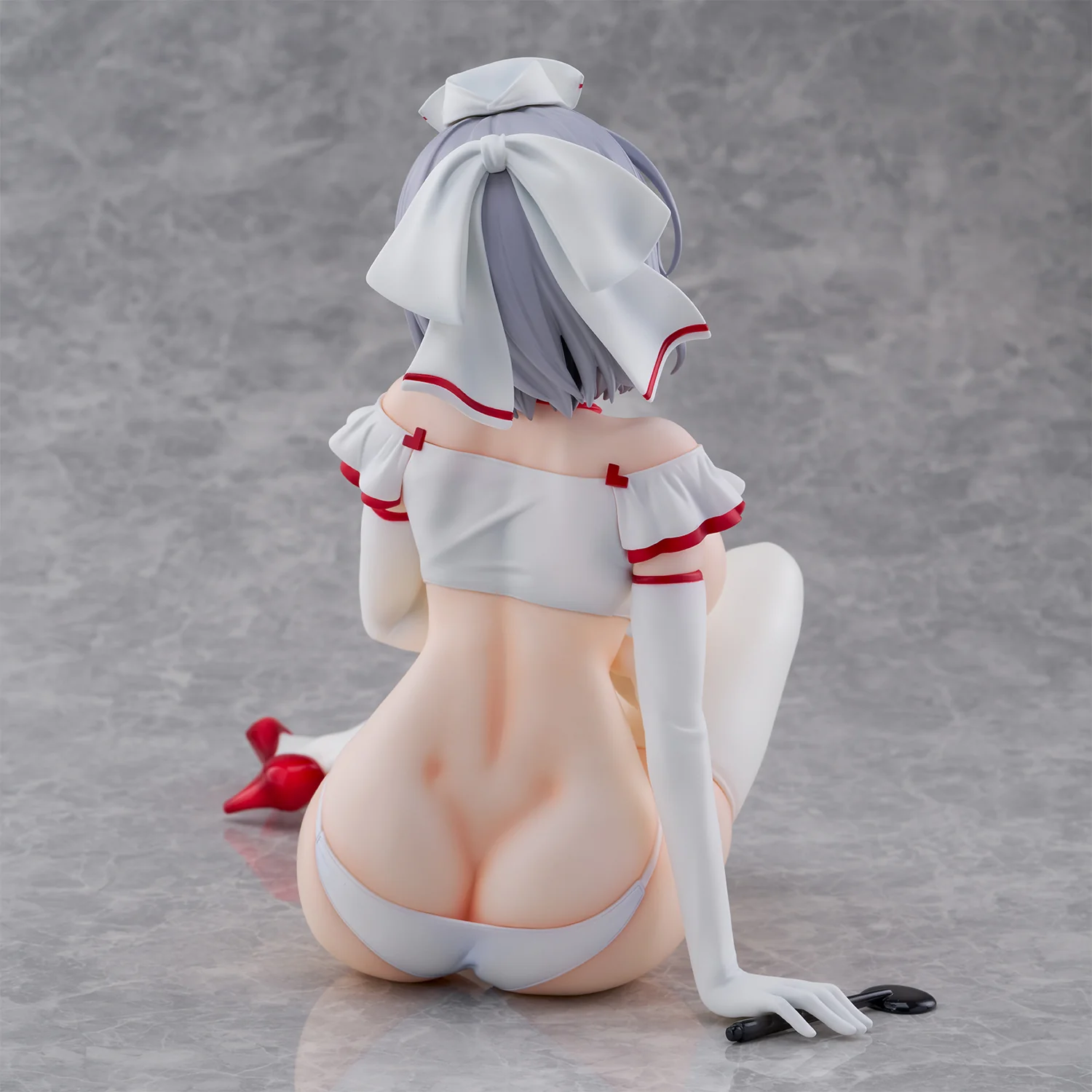 Yumi: Sexy Nurse Ver. 1/4 Scale Figure - Image 3